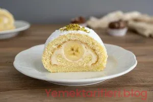 Yumuşacık Kekiyle Klasik Muzlu Rulo Pasta Tarifi